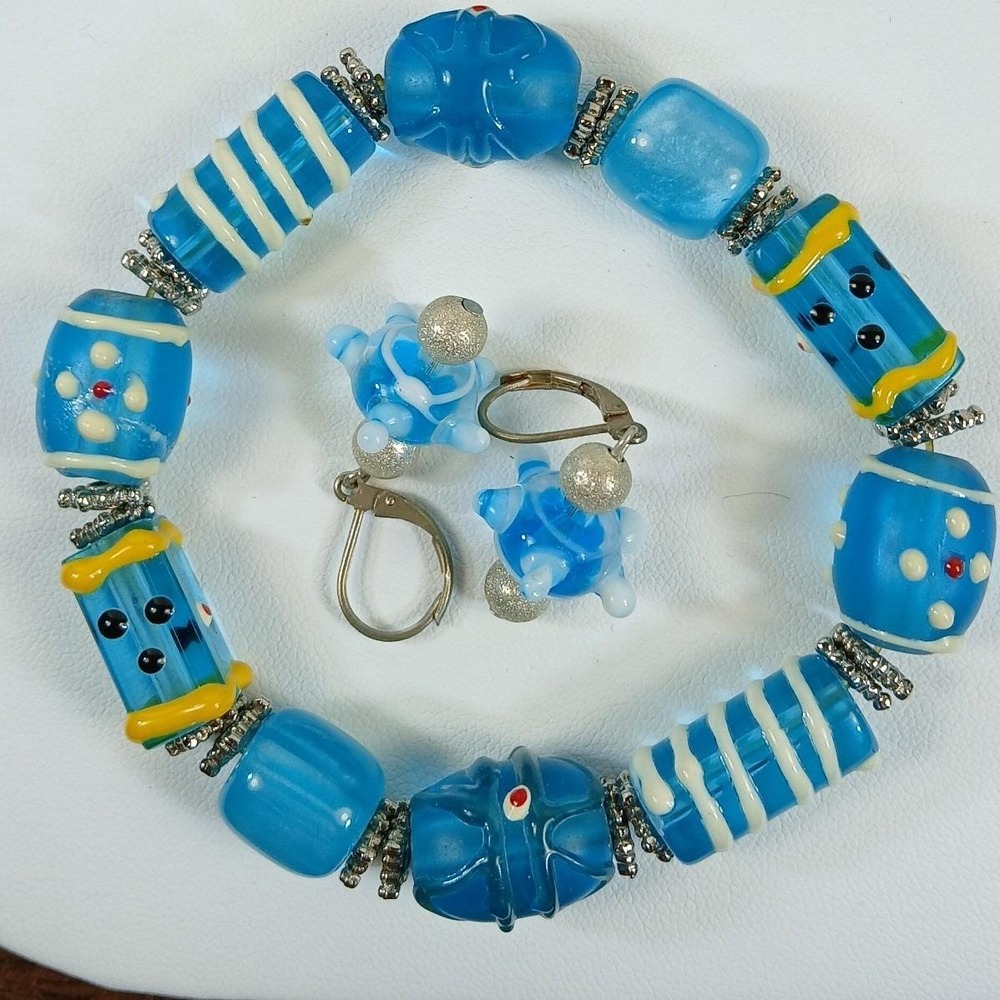 Artisan Handmade Blue Lampwork Glass Bead Stretch Bracelet and Earring Set - Picture 12 of 14